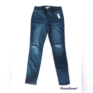 Old Navy size 10 Rockstar Jennings BNWT